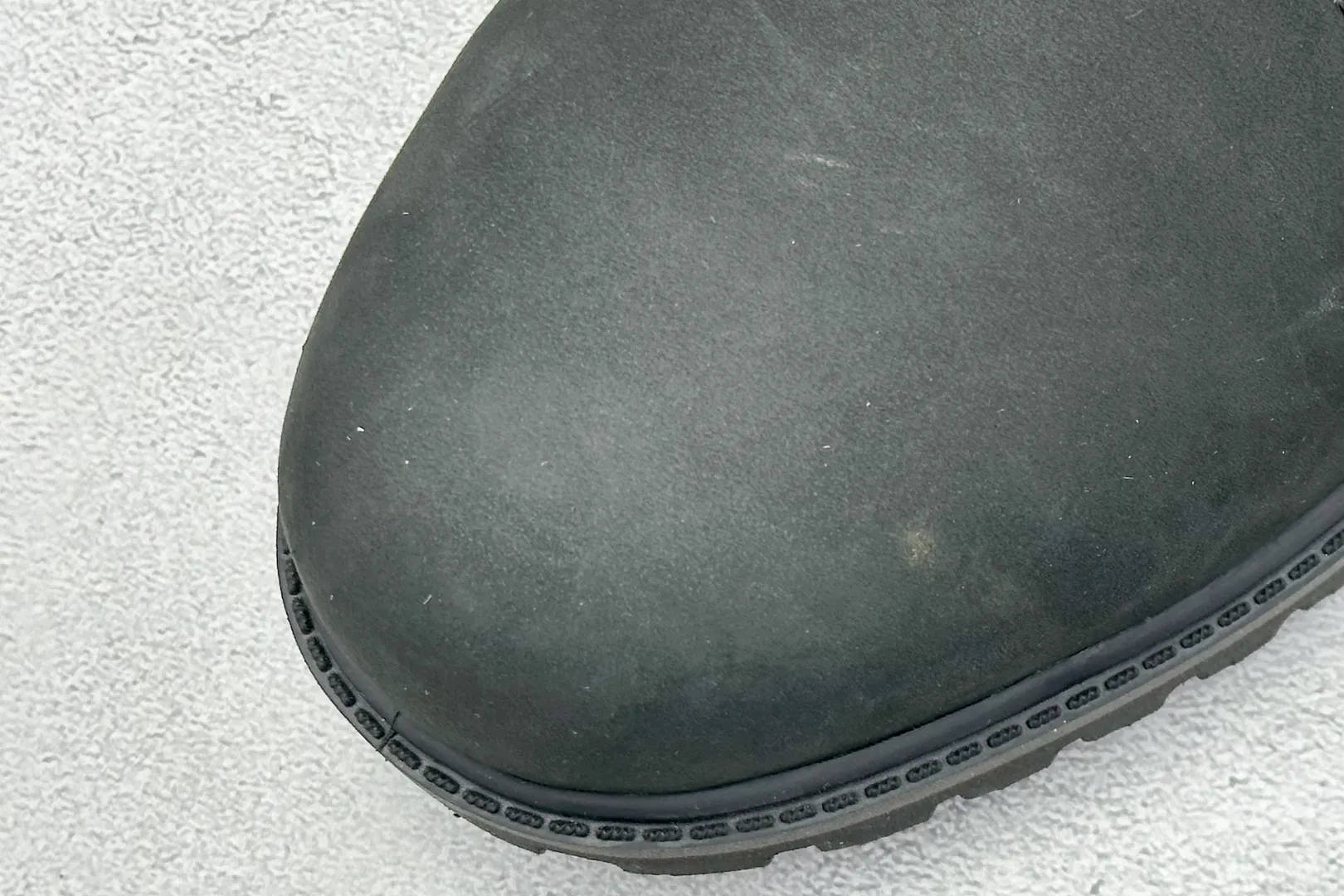 🐲💰 760 terminal store Top chip Timberland/Timberland outdoor mid-cut casual rhubarb boots series Guangdong factory quality Original box original packaging The fabric is made of Italian 🇮🇹 top frosted fine-grained cowhide with anti-odor and anti-corrosion genuine leather latex insoles to give you a perfect wearing experience High-quality and durable A must-have for sportsmen Specially designed to treat those who are not handsome High-quality feet feel first-class Size: 39.5-45 (leather shoe size)